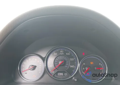 2005 Honda Civic Lx from USA, damaged, VIN 2HGES16635H612148